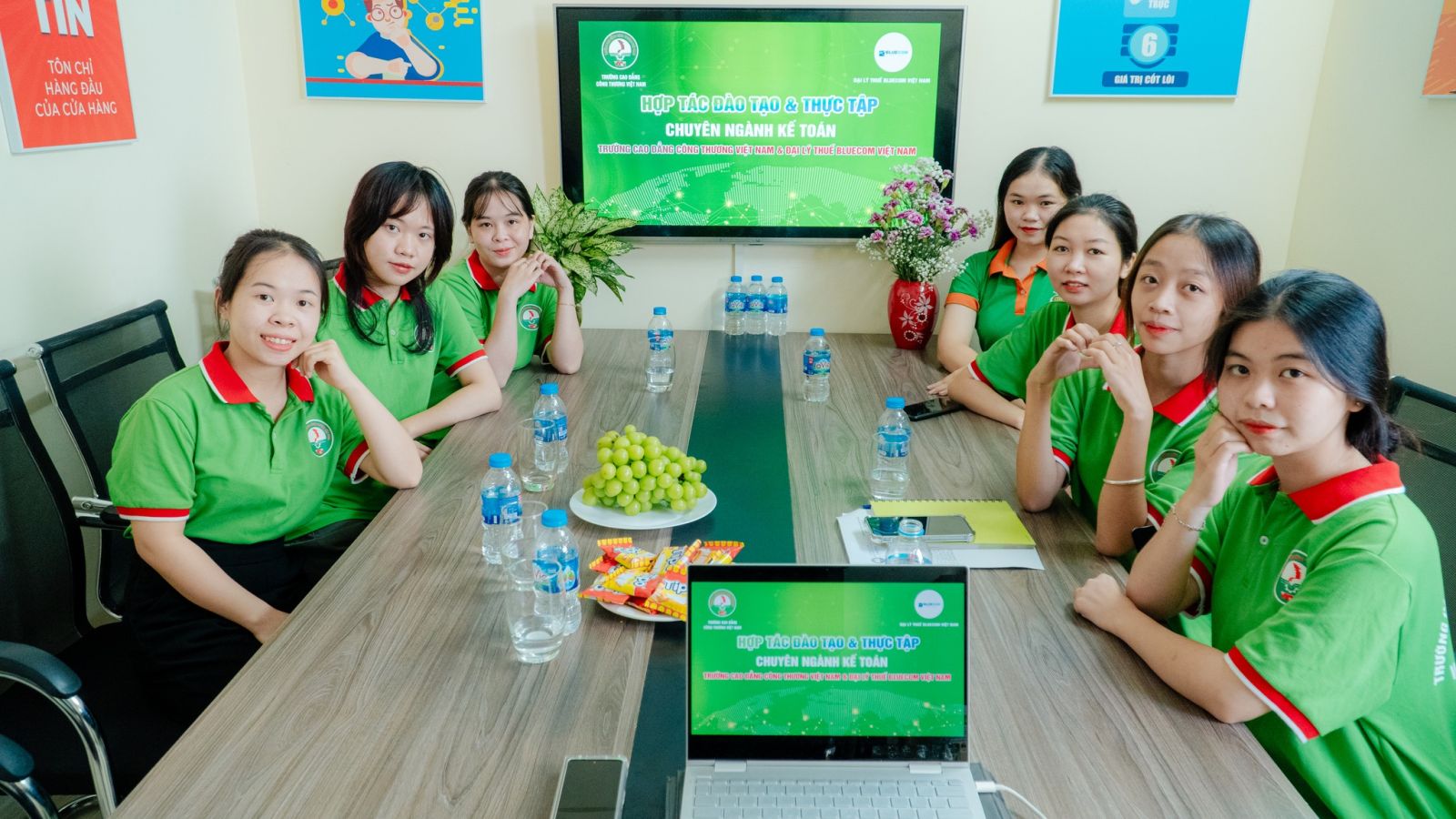 NGÀNH KẾ TOÁN DOANH NGHIỆP LÀ GÌ? HỌC GÌ VÀ RA TRƯỜNG LÀM GÌ?