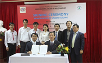 Kí kết hợp tác với trường Đại học Khoa học và Công nghệ Pohang (Hàn Quốc)   