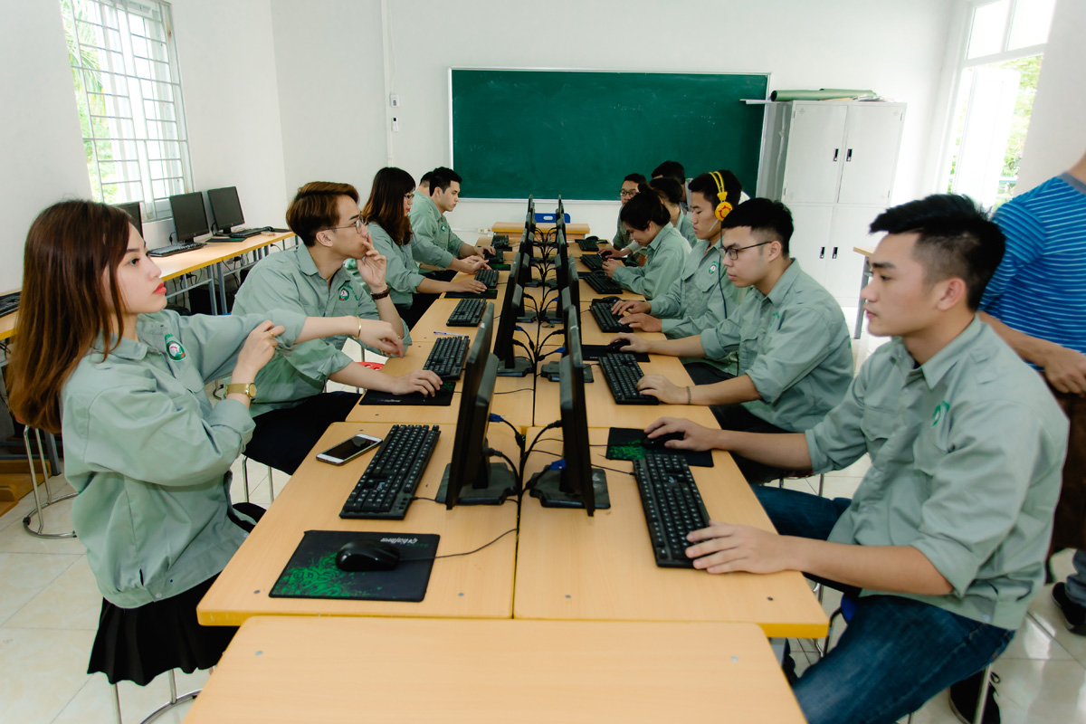 Chuẩn đầu ra Ngoại Ngữ-Tin Học