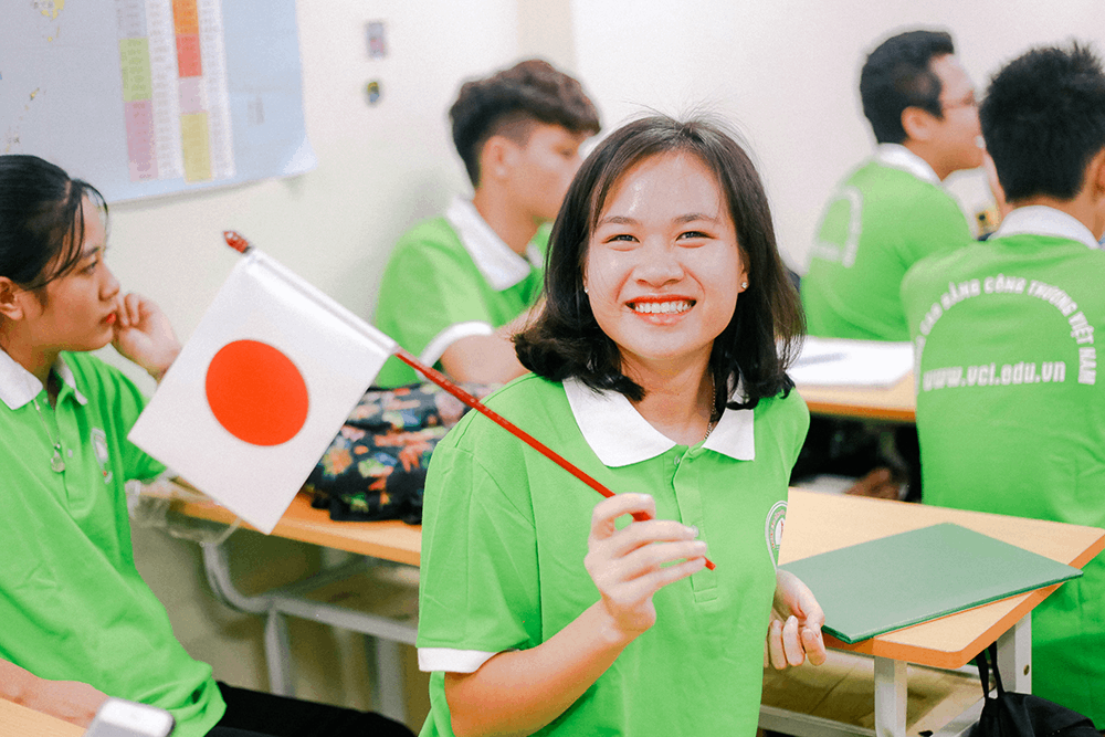 TUYỂN SINH CAO ĐẲNG TIẾNG NHẬT BẢN