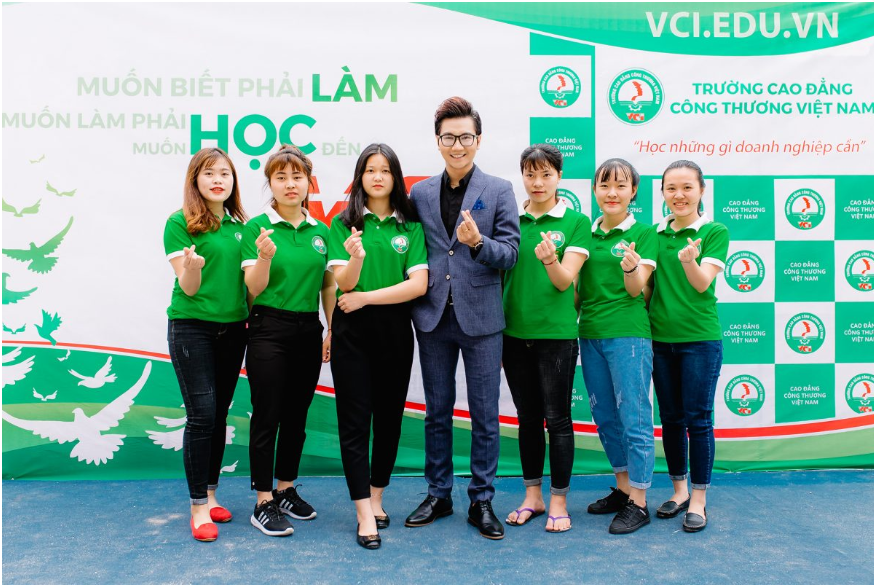 Ngành văn thư hành chính