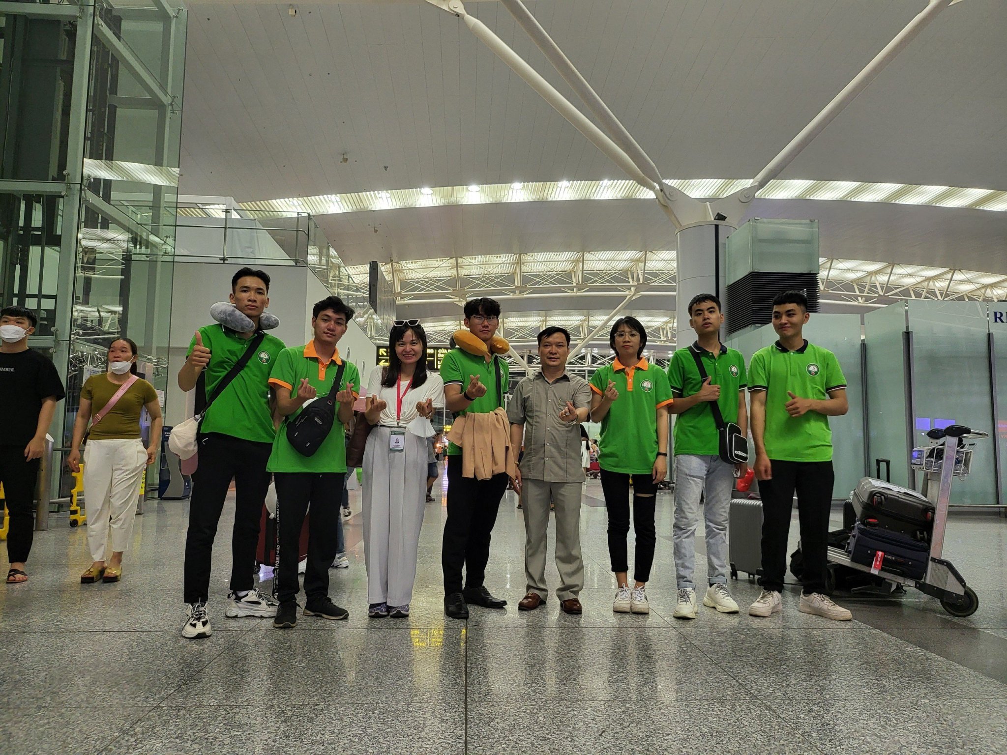 Giới Thiệu Chung Khoa Quốc Tế