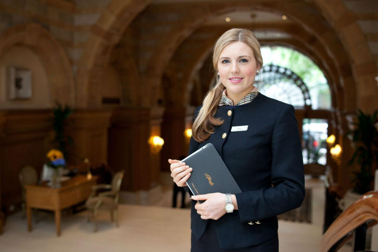 Học ngành Quản Trị Khách Sạn là gì? Ra trường làm gì?